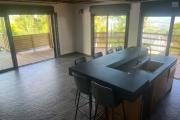 &Agrave; louer &ndash; Belle villa F4 avec piscine &ndash; Quartier du Manirons