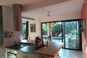 A VENDRE MAISON F4 DE 180 M2 DE SURFACE AVEC PISCINE ET VUE MER A ST LEU