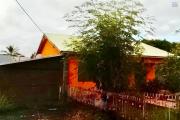 Villa F4 en dur sous tôle à rénover