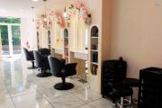Au c&oelig;ur du centre-ville de Saint-Paul | Le salon de coiffure Am&eacute;lie Rose est &agrave; vendre au prix de 69 500 &euro;.