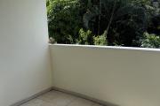 A louer bel appartement F2 sur la r&eacute;sidence COQUELICOTS 1 &agrave; Sainte Clotilde.