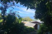 Terrain de 1012 m2, dont 910 m2 constructibles-Vue mer - Bois Rouge Saint-Paul.