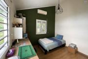 &Agrave; VENDRE &Agrave; PLATEAU CAILLOU &ndash; MAISON FAMILIALE F4 AVEC STUDIO IND&Eacute;PENDANT, VUE MER ET MONTAGNE - Chambre 1 maison