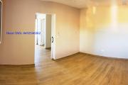 Bel appartement T2 de 34,22 m2 &agrave; Petite-Ile avec vue mer et montagne.