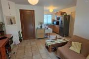 A vendre magnifique appartement F2 avec jardinet privatif dans r&eacute;sidence avec piscine le Tampon 400