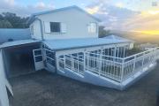 A Louer Villa de 4 chambres, dont 1 suite parentale, belle terrasse, jardin cl&ocirc;tur&eacute;, endroit au calme &agrave; STE MARIE/ TERRAIN ELISA