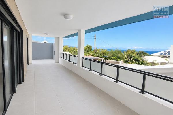 EXCEPTIONNEL  : A LOUER vaste appartement NEUF de type T4 &agrave; TROIS BASSINS LITTORAL