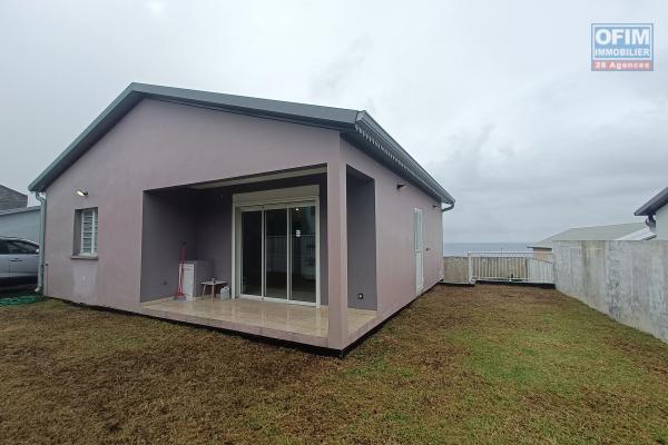 A Louer r&eacute;cente et spacieuse villa F4 de 85m2 &agrave; Sainte-Rose
