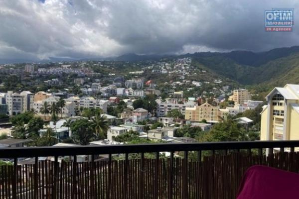 bel appartement meublé situé dans la Résidence Carrécube, 1 chambre, balcon, vue dégagée
